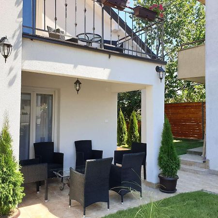 Villa Kuca Ema Belgrado Exterior foto